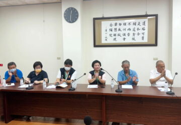 嘉邑行善團理監事改選　鄭秀玉成60年來首位女性理事長