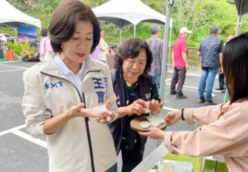 石槕社區農村行銷推廣！王育敏籲國土計畫應審慎兼顧生態與生計