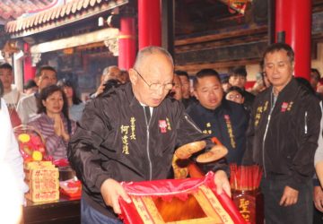新港奉天宮國運籤抽出「己巳」中上簽
