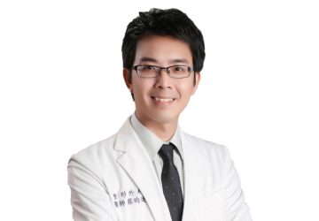 產後胸型變化成煩惱　整形外科蔡昀達醫師分享專業建議與調整方式