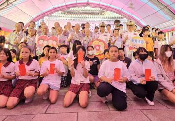 嘉義城隍廟慈善孝親獎頒獎　71位逆境學子獲表揚肯定