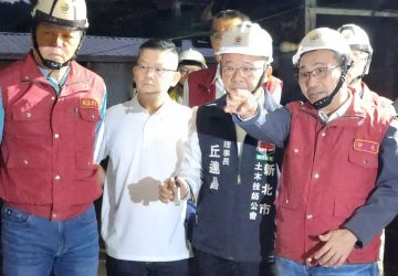 侯友宜視察新店擋土牆復原工程　2日讓20戶50人返家