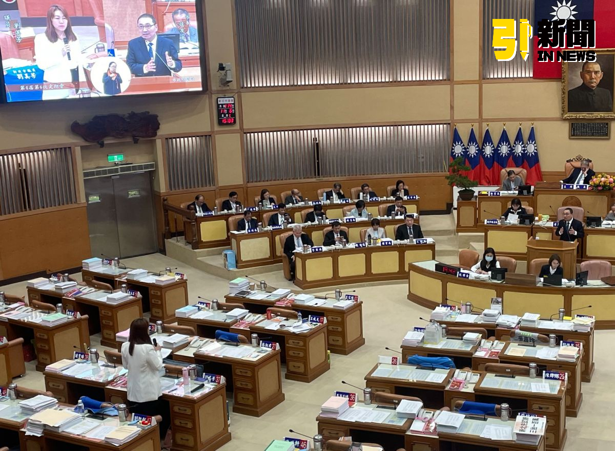 劉美芳籲提前布局核能與青創 挺新北歡樂耶誕城留板橋