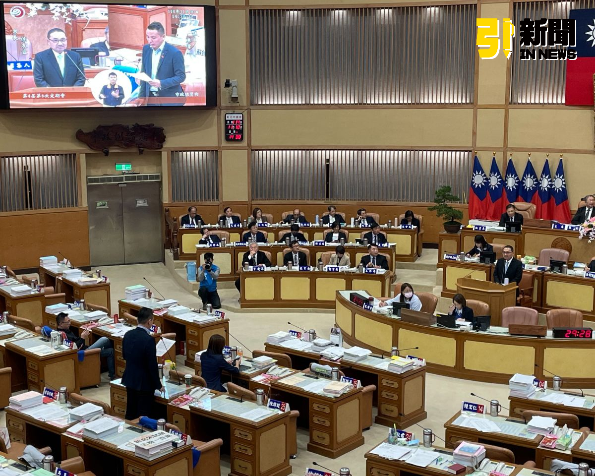 新北意象登上國幣？陳偉杰爭取淡江大橋與馬偕博士入選