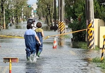 水淹門口成日常？黃琤婷批防洪牛步　籲修補助制度