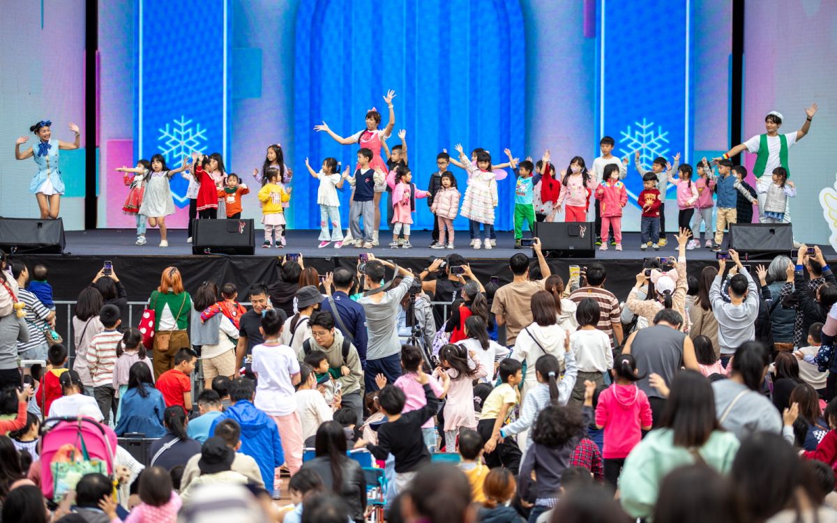 童樂馬戲嘉年華登場 新北耶誕城陪你歡笑迎佳節