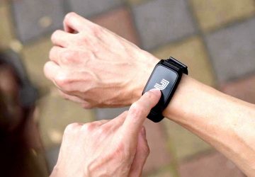 銀髮族ai健康陪練員　jacfit-jmate2運動手環孝心首選