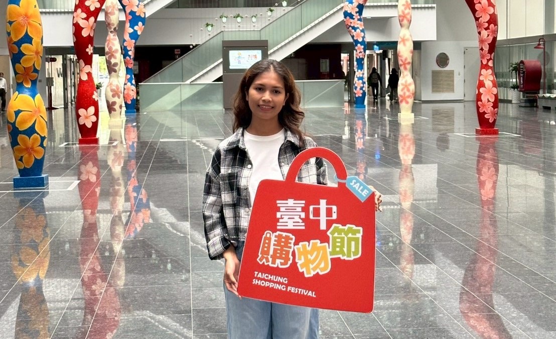 印尼新住民抽中購物節萬元美金！-駐台代表艾吏福表祝賀及感謝　力推外籍朋友：一定要參加