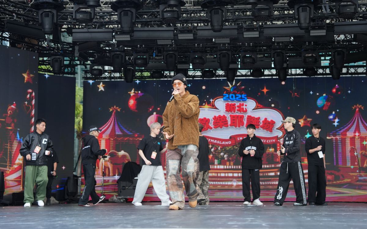 巨星耶誕演唱會登場　韋禮安動力火車領軍嗨翻新北