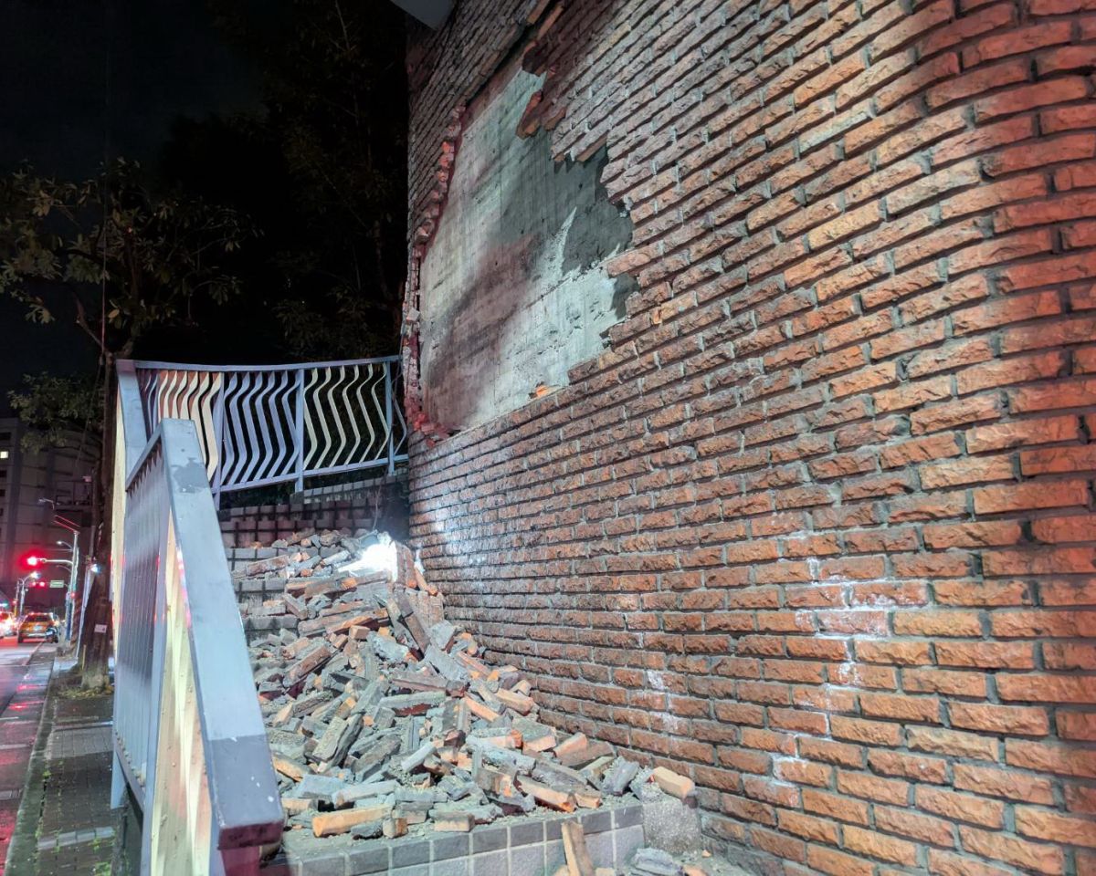 東部海域規模7.0強震　新北巡檢橋梁道路、平溪坍方搶修