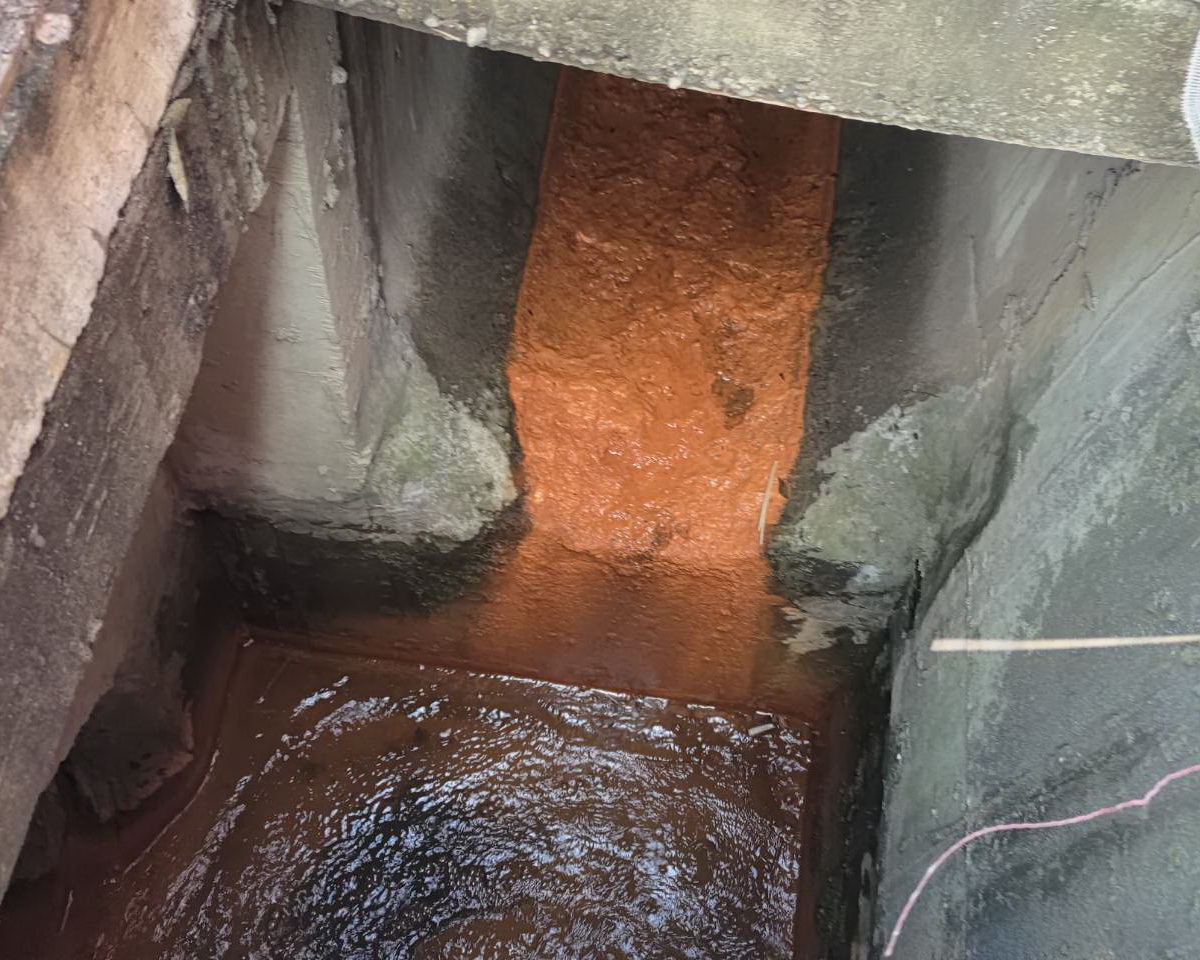 土城重劃區水體遭污染　新北環保局揪出兩建案重罰