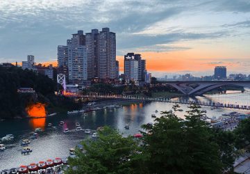 新北春節景區迎春活動　山海光影揮毫好運滿過好年