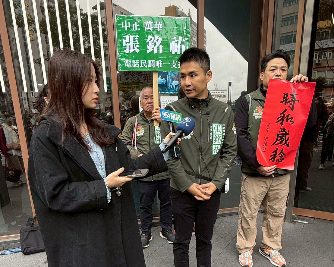 台派戰鬥雞深入南門市場聽民意　張銘祐批黃國昌傷害民主