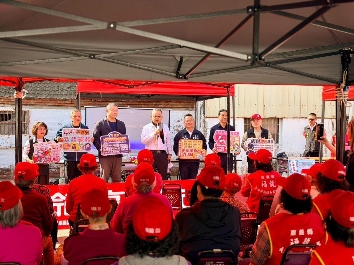 神腦科技攜手黃啟豪議員辦手機ai智慧講座　助長輩識騙防詐