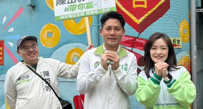 明星臉連線！彭俊豪新莊掃街　相挺在地女兒陳岱吟
