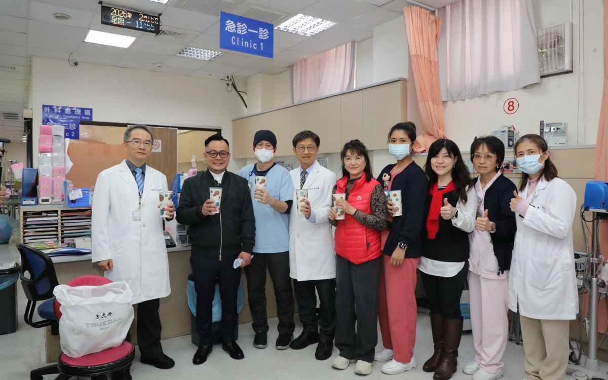 挺醫護　童子瑋除夕送暖部立基隆醫院