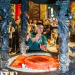 新港奉天宮「開廟門、搶頭香」活動　22歲頭香得主二連霸