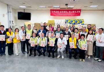 白色情人節送暖　張智倫攜手會計師公會贈米助弱勢