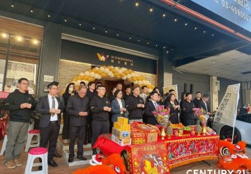 「房仲鋼鐵人」徐浩凱加盟21世紀不動產　300坪中壢精彩體育園區門市開幕、團隊規模近50人