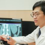 腎盞憩室藏結石反覆感染　台北慈濟微創碎石助婦解困