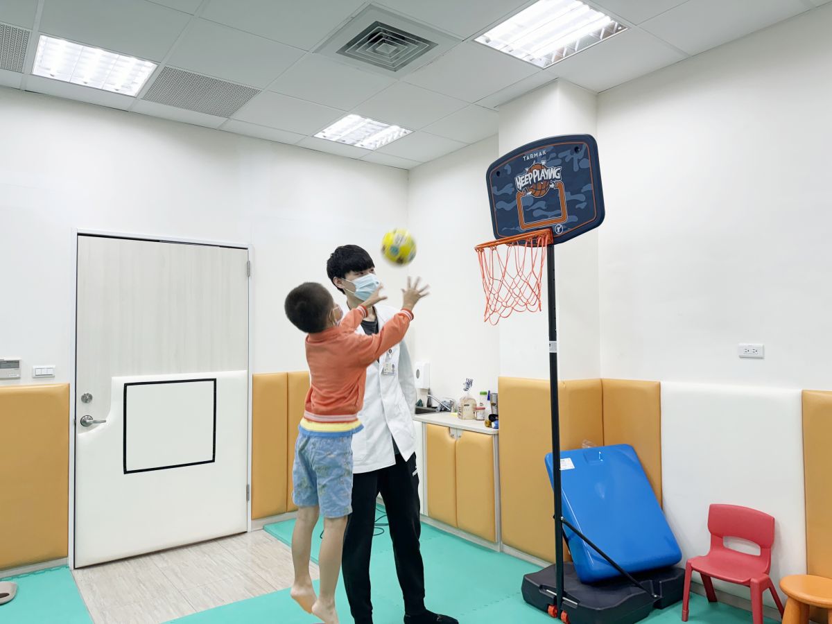 玩球助成長 臺北醫院:提升協調專注關鍵力