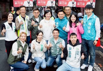 藍綠拚場！李四川同濟會宣講　蘇巧慧市場掃街搶民心