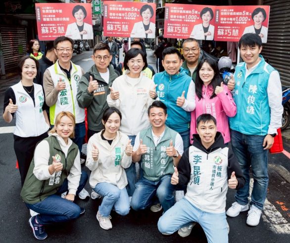 藍綠拚場！李四川同濟會宣講　蘇巧慧市場掃街搶民心