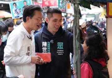 老爸騙神明女兒騙人民　陳世軒批蘇巧慧開「芭樂票」