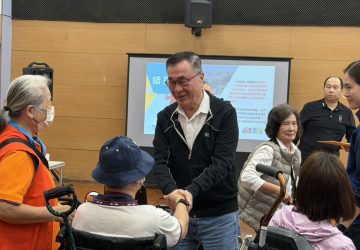 李四川談政策不喊價　強調財政紀律反對空頭支票