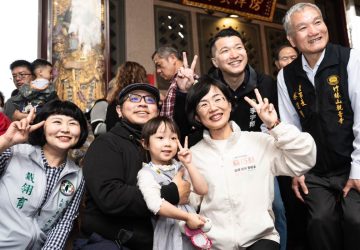 蘇巧慧清明跑宮廟行程滿檔　全力衝刺選戰