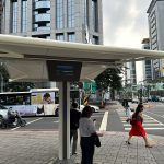 板橋智慧遮陽傘上路　民眾等紅燈不再曝曬