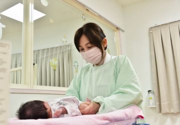 新生兒髖關節異常早篩檢　台北慈濟：把握黃金治療期