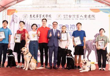 蘇巧慧挺導盲犬與醫護　醫界力讚最懂醫療立委