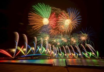 2026澎湖國際海上花火節盛大開幕　14,000發煙火　點燃澎湖夜空