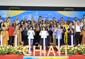 匯聚各界愛心！嘉義市「千盞燈」助67名學生勇敢逐夢　