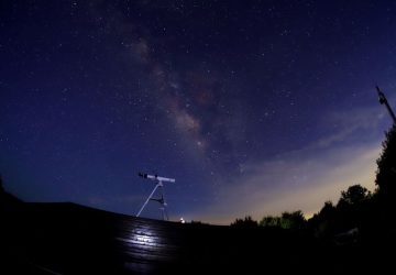 漫步森林賞秋星！阿里山「星燦山城」生態體驗營登場