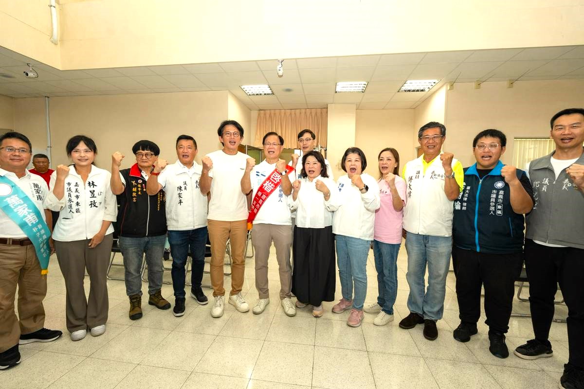 張啓楷登記參選嘉義市長 藍白大團結力拚市長、議員全壘打