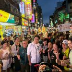 沈伯洋夜市造勢掀話題　張銘祐批蔣萬安市政不能做秀