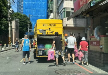 薔琵颱風過後新北加班收垃圾　24日中午恢復清運